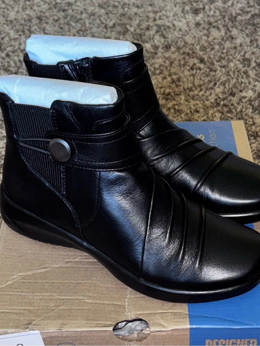 Clarks Kaetlyn Sara Boot Womens Size 5.5 Black Ankle Booties Low Heel Casual
